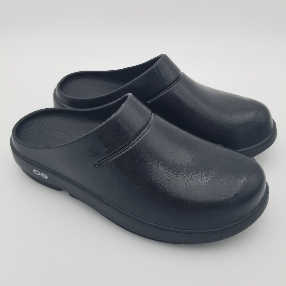 OOFOS OOcloog Glossy Black Slip On Clog Sandals Unisex Mens 8 / Womens 10 EU 41